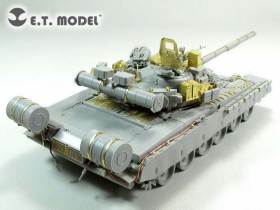 E35-213 Russian T-80BV Main Battle Tank