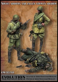ЕМ-35243 Soviet soldiers and fallen german soldier