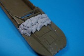 RE35-243 Sand armor for “DUKW”